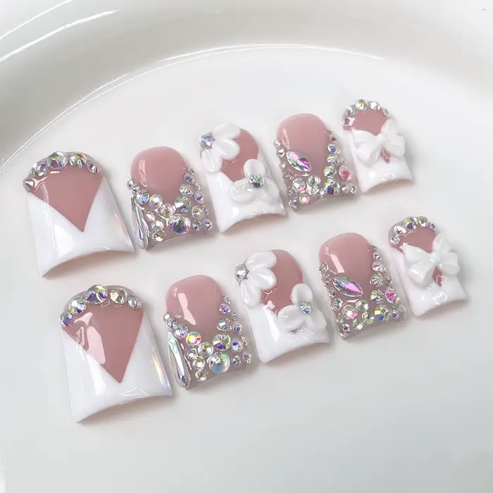 10 pièces doux doux presse sur ongles français canard Bill forme faux ongles 3D sculpture fleur stra