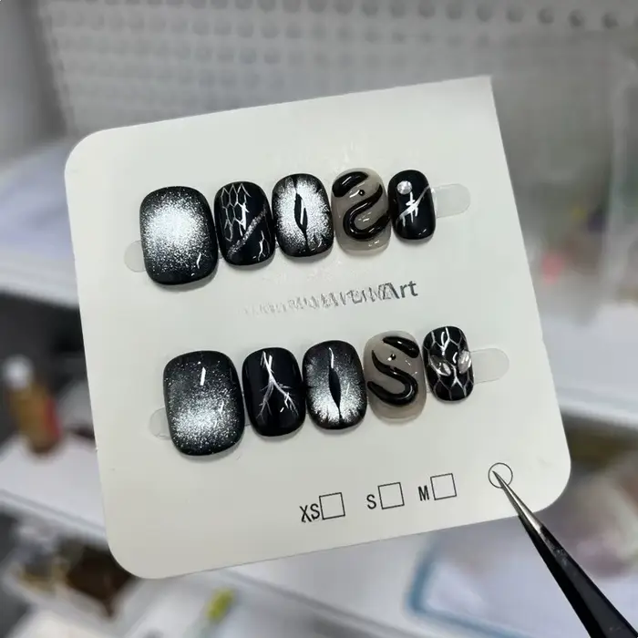10 pièces faux ongles carrés courts avec oeil du diable mystérieux étoile presse