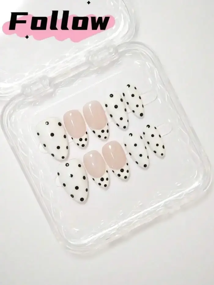 10 pièces d'ongles portables à pression faits à la main