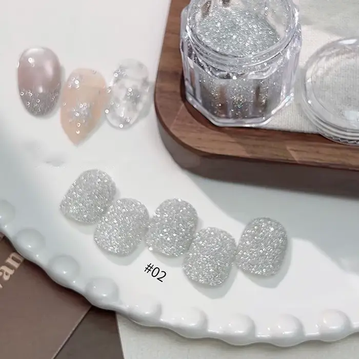 Poudre à paillettes pour ongles