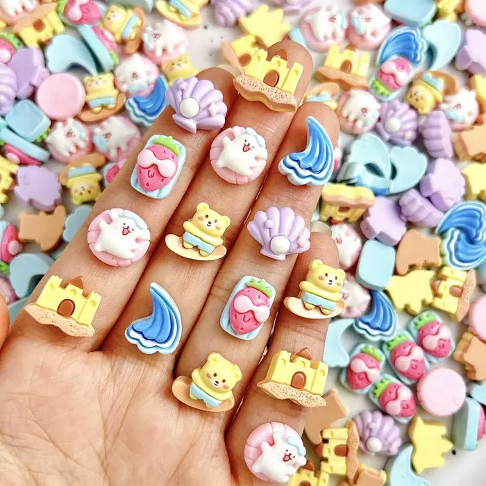 Breloques d'art d'ongle de dessin animé mignon