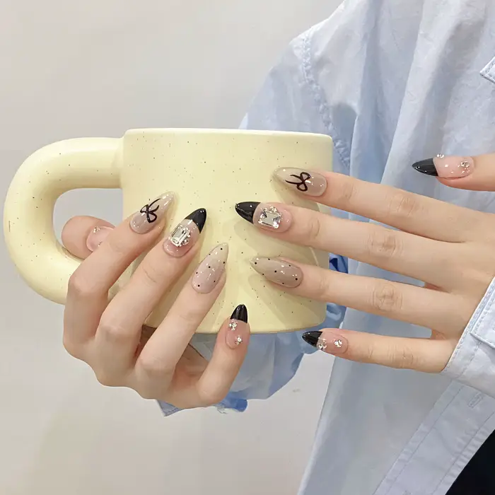 Faux Amande à Paillettes Amovibles pour Femme