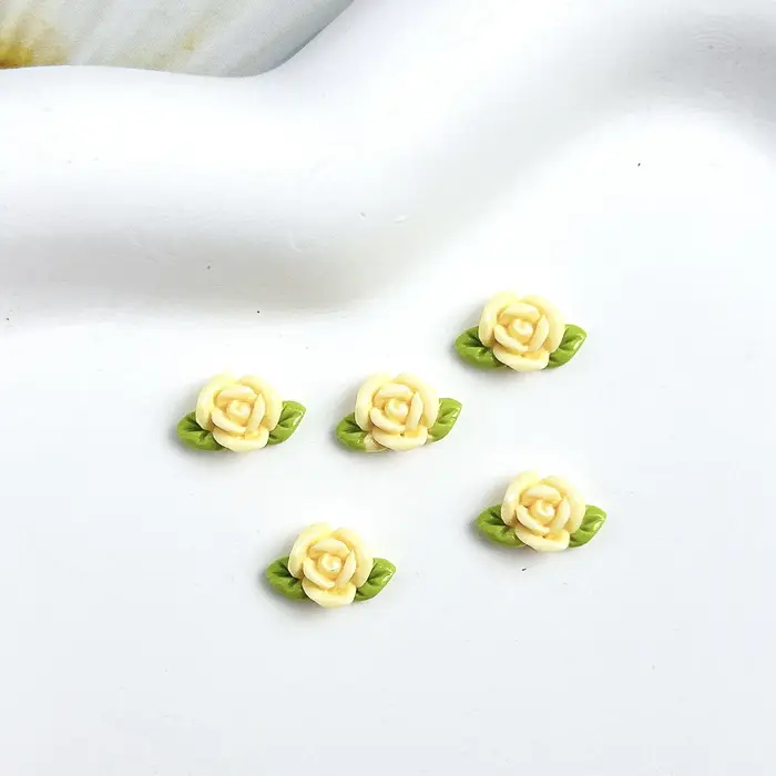 Feuille fleurs ongles breloques 3D résine lumineuse Rose décorations d'ongles 10*7mm Multi couleurs