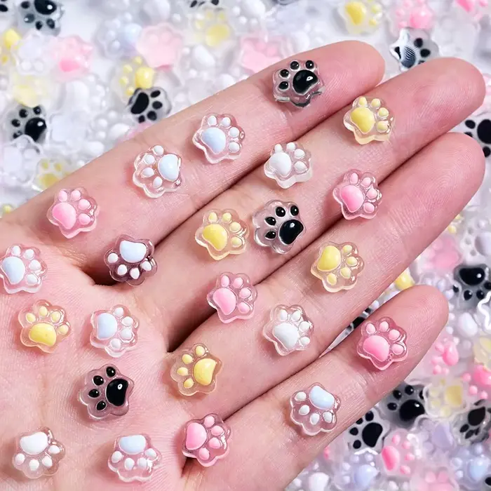 50 pièces de breloques lumineuses pour ongles en forme de pattes de chiot et de chat, décorations 3D pour nail art, accessoires
