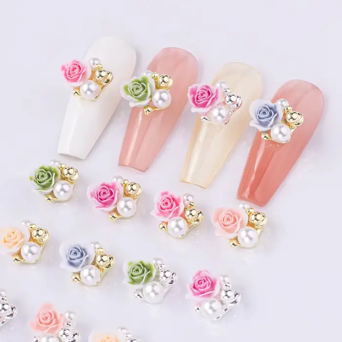 Décorations pour ongles en alliage de résine