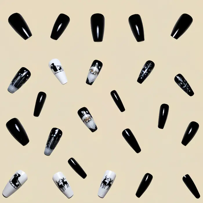 Faux ongles noirs du père noël