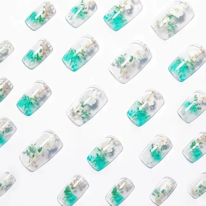 Faux ongles moyens pour femmes et filles