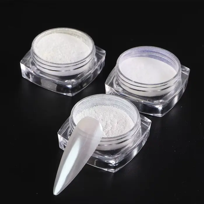 Poudre de paillettes pour ongles blanc nacré effet lune