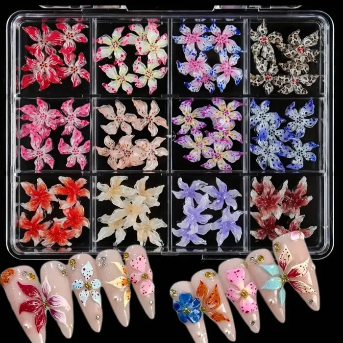 12 Grilles de Breloques 3D pour Ongles Camélia Rose