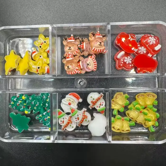 1 boîte de breloques en résine pour Nail Art