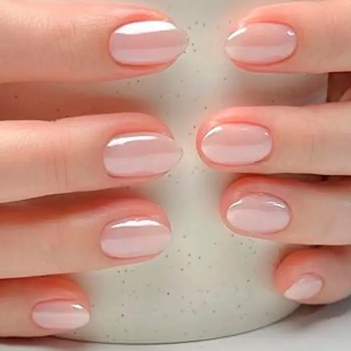 24 faux ongles en acrylique rose scintillant Aurora, courts, forme amande, motifs français minimalistes et élégants, amovibles, à couverture complète