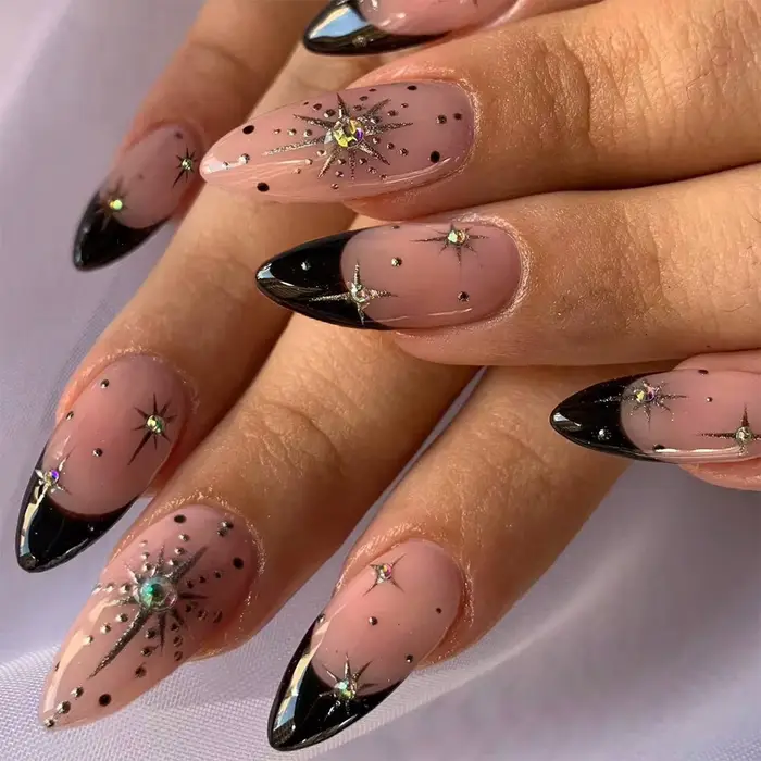 Faux ongles moyens pour femmes