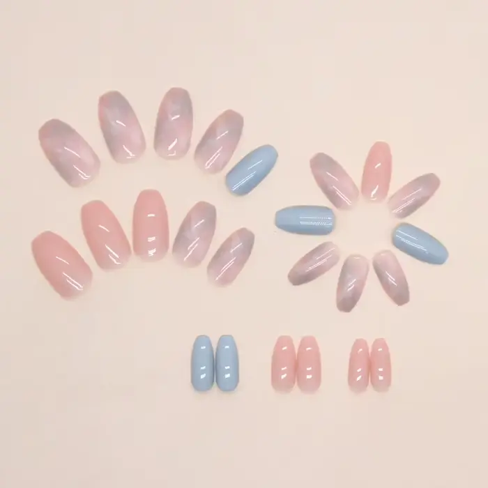 24 morceaux d'ongles longs et nus doux (forme carrée)