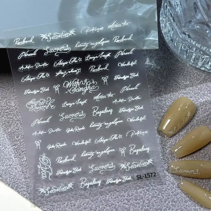 Nouveaux autocollants pour ongles en lettres anglaises
