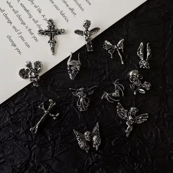 Breloques gothiques pour Nail Art, Style Punk, alliage d'argent Antique, accessoires de croix cathol