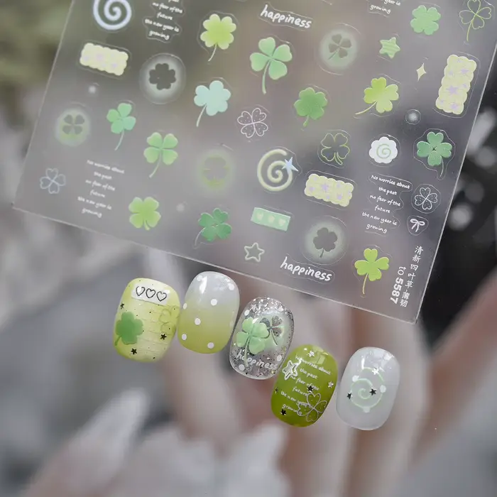 Autocollants pour ongles Feuilles de printemps