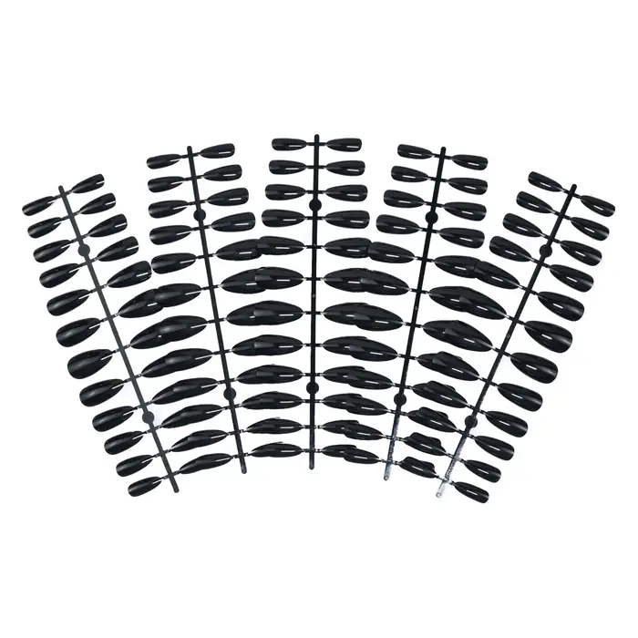 120 faux ongles noirs de forme amande