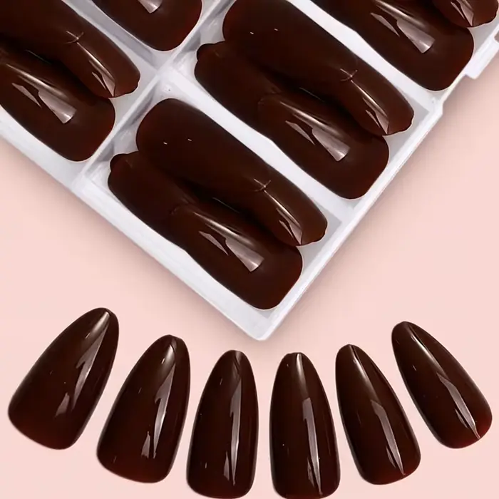 Faux ongles à presser rouge bordeaux brillants