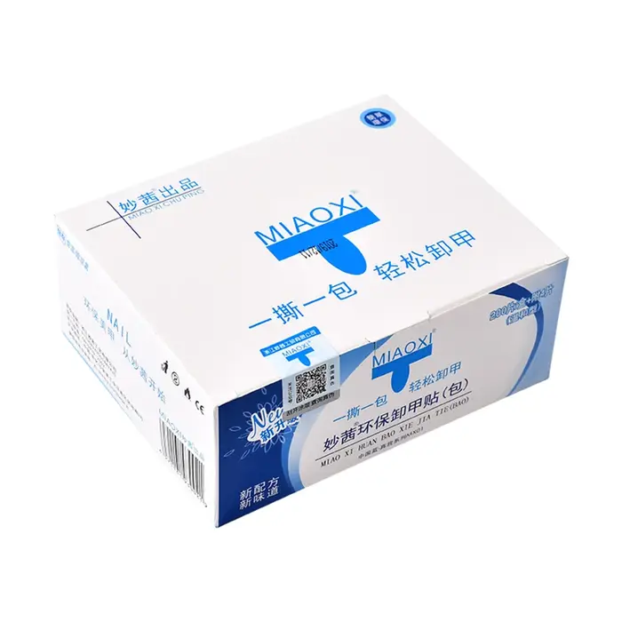 Lingettes en papier pour dissolvant de vernis à ongles