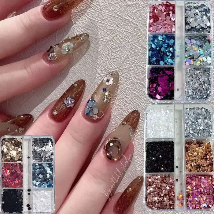 Décorations créatives pour ongles à 6 compartiments