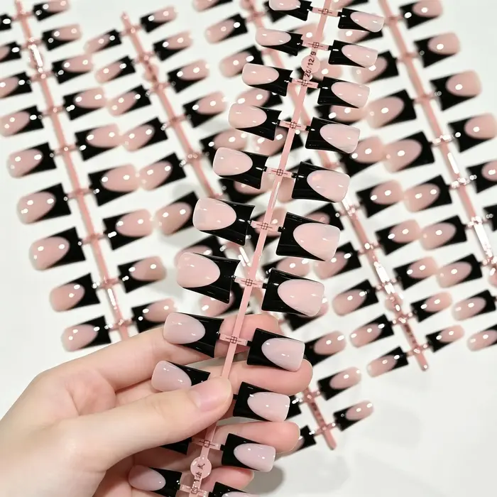 120 faux ongles noirs en forme de bec de canard, style Y2K, à presser, courts, carrés, pré-finis, pr