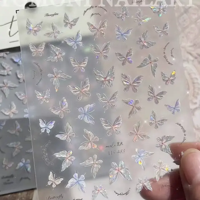 Autocollants pour ongles en forme de papillon en relief
