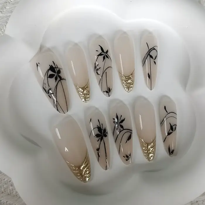 10 faux ongles élégants pour femmes