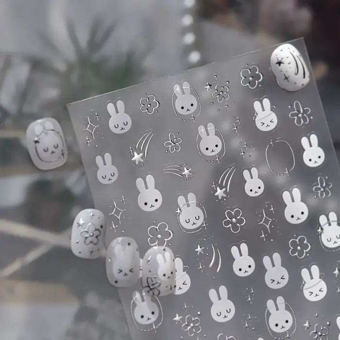 Autocollants pour ongles estampés à l'or