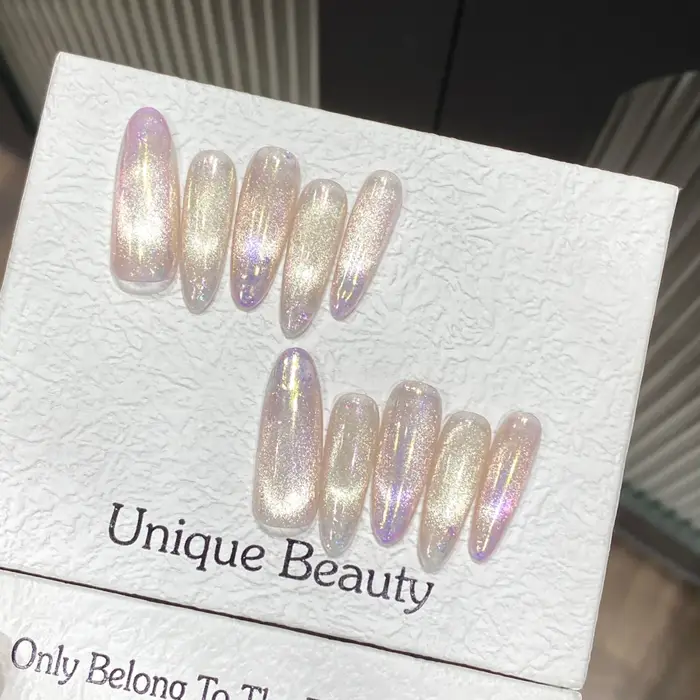 10 faux ongles brillants effet dégradé œil de chat