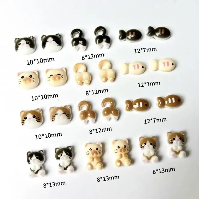20 pièces dessin animé mignon chat tête fesses Nail Art breloques peinture lumineuse petit poisson