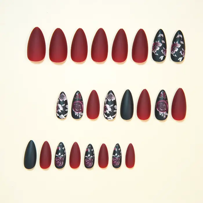 Faux ongles moyens pour femmes et filles