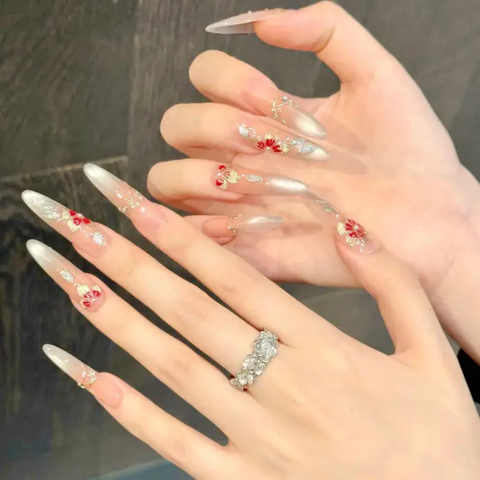 10 pièces Blush amande faux ongles faits à la main peint