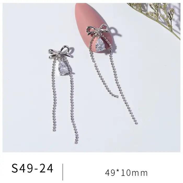 Accessoires de manucure en forme de cœur et de papillon, décorations pour Nail Art, bijoux en Zircon
