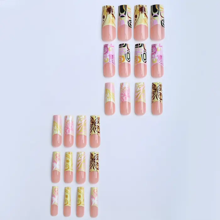 24 faux ongles à motifs imprimés style français