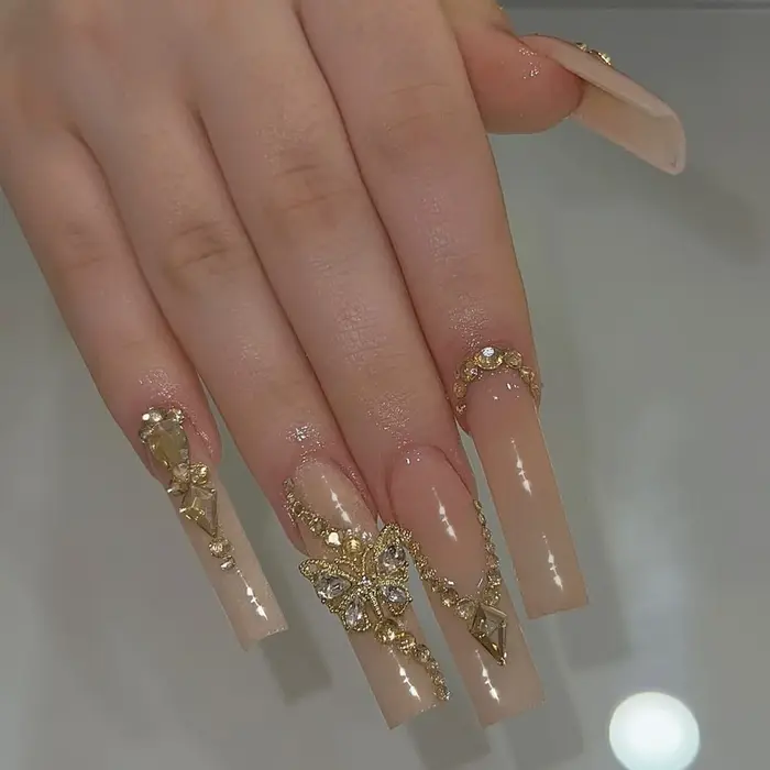 24 pièces lumière luxe presse sur ongles brillant or Style français bec de canard faux