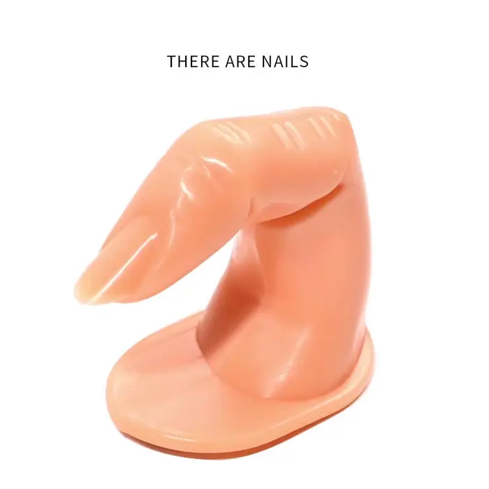 Outil pour faux ongles 2023
