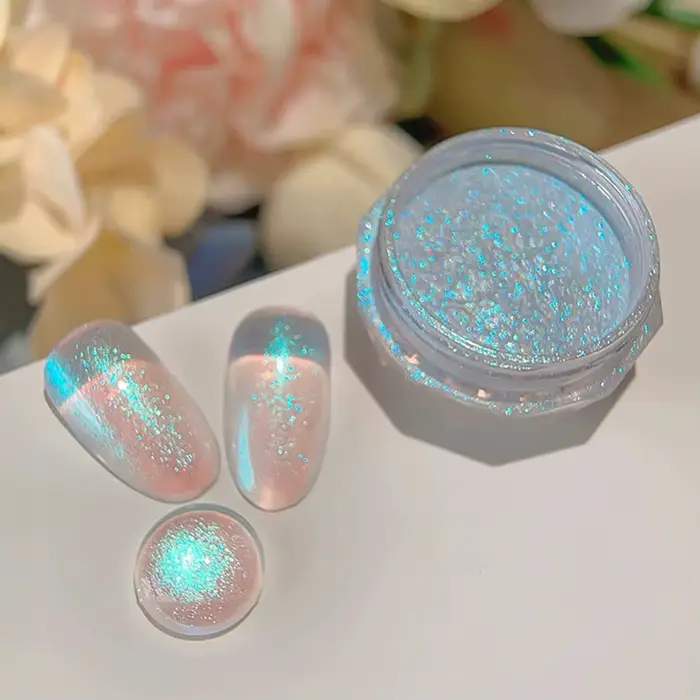 Poudre à ongles effet perle