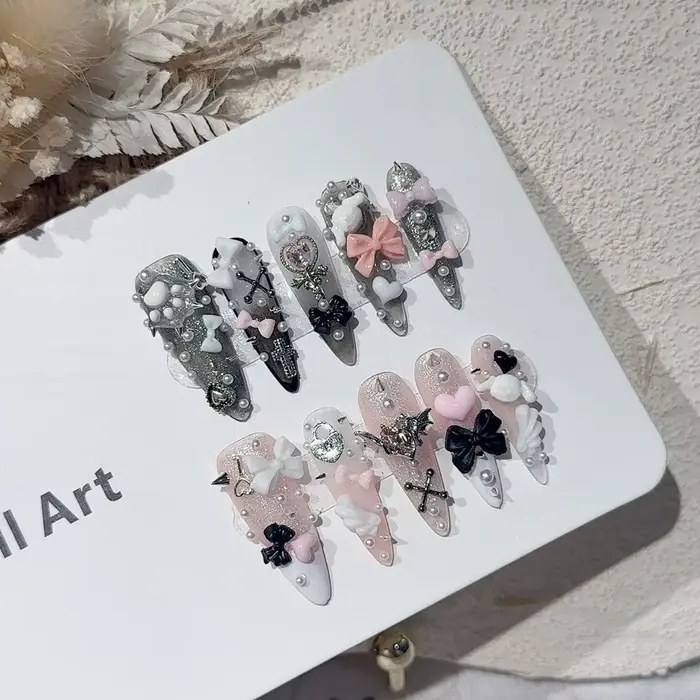 Jirai Y2K Spice Girl Black Pink Long Tip French Press On Nails Sweet Cool Menhera Nail Art 3D Bow Cross Kawaii Cute Fake