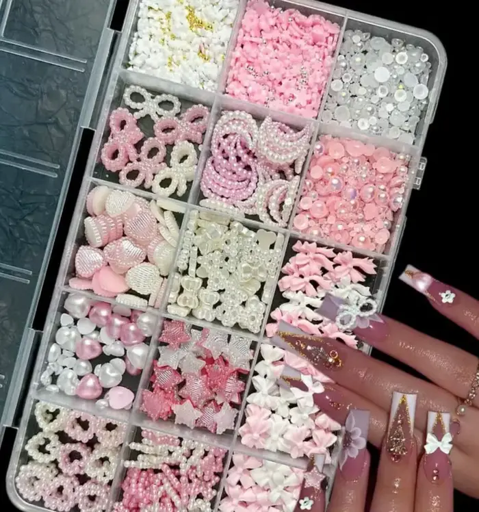 1 boîte rose blanc série arc coeur breloques pour ongles 3D acrylique Nail Art décorations perle 5 p