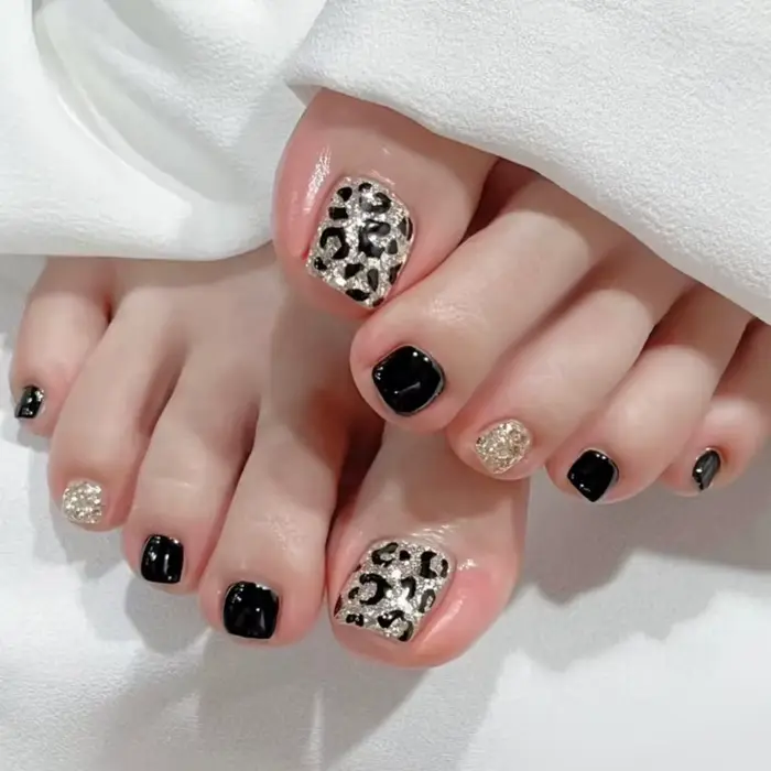 Faux ongles imprimé léopard Champagne