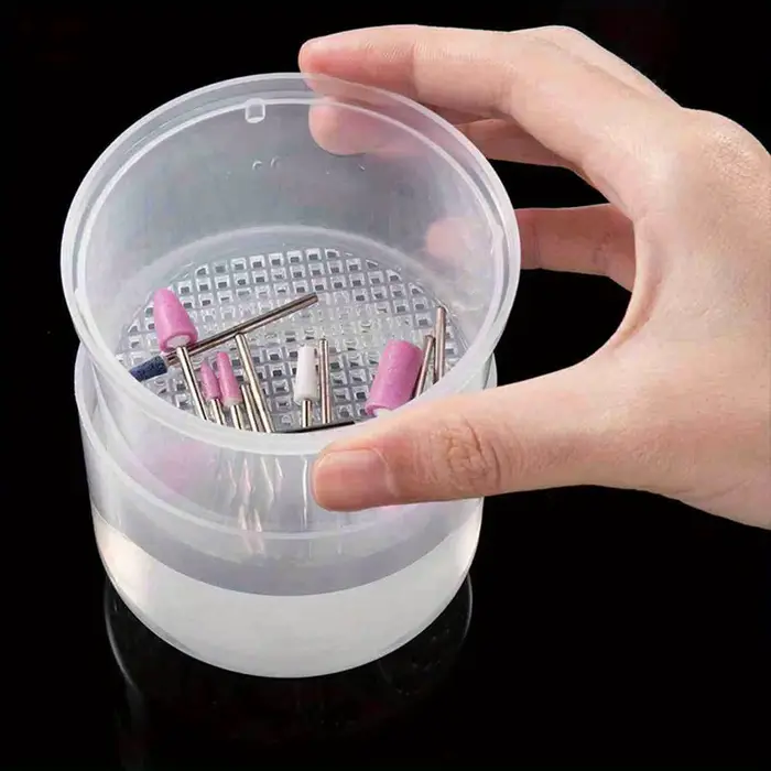 Boîte de nettoyage et de désinfection de tête de polissage des ongles avec filtre