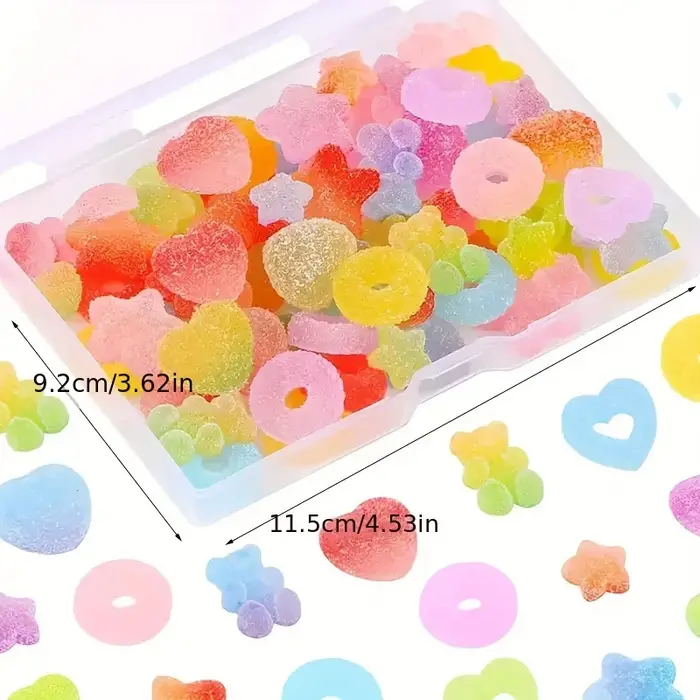 Assortiment de 50 breloques de bonbons
