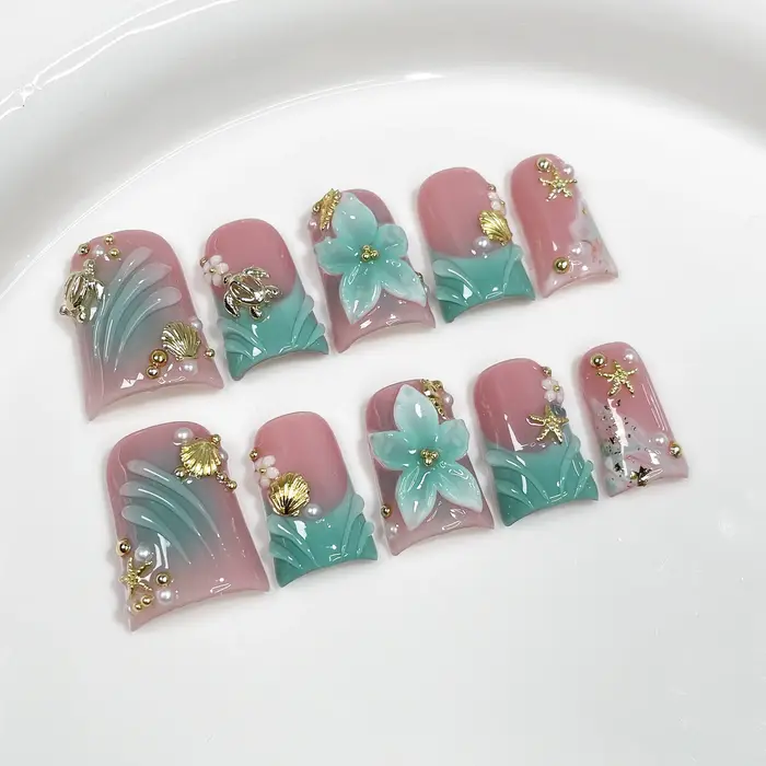10 pièces français canard Bill faux ongles 3D coeur rubis Nail Art métal strass à la main presse sur ongles luxueux romantique faux ongles