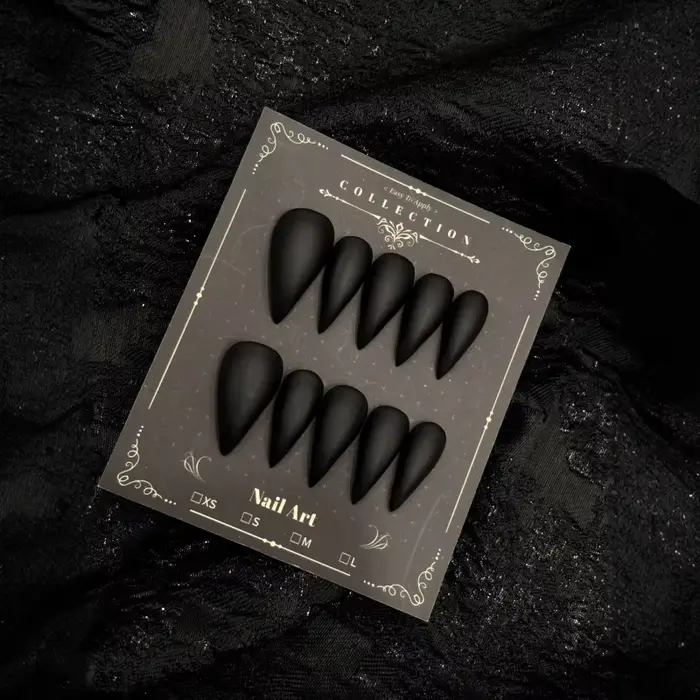 Produit d'exportation populaire en Europe et aux États-Unis : faux ongles à pression en forme de griffe de dragon