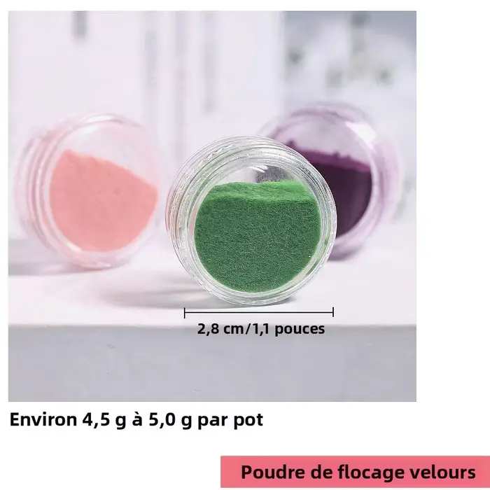 Poudre de velours pour nail art