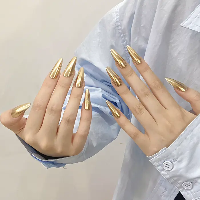 Presse faite à la main sur les ongles Champagne or brillant miroir faux
