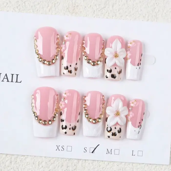 10 faux ongles rectangulaires de longueur moyenne, style léopard français rose et blanc, style girly