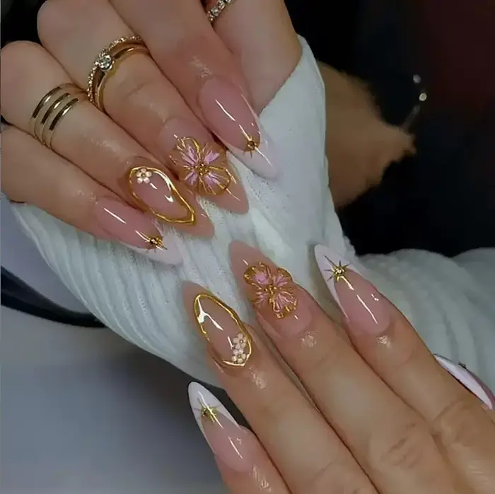 Faux ongles longs à porter