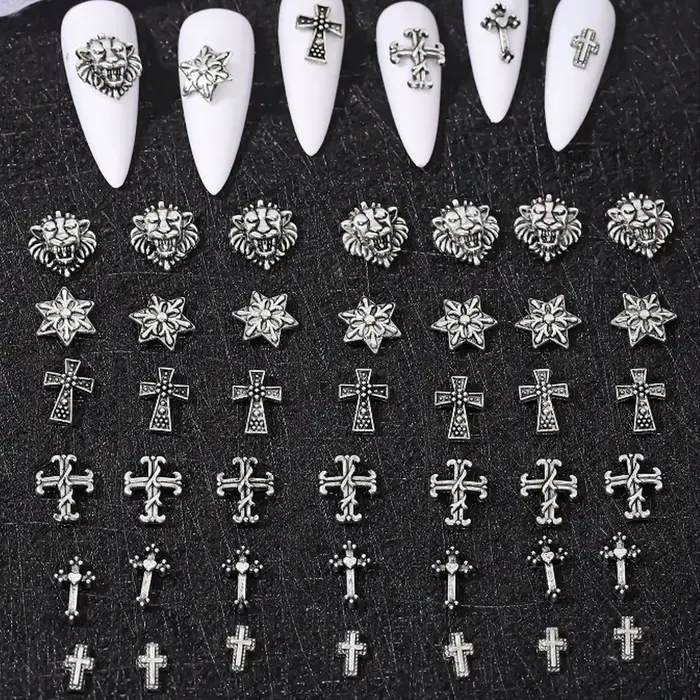 Argent ancien 120 pièces Punk métal Nail Art croix Patch Y2k métal Style rétro croix ongles ornement