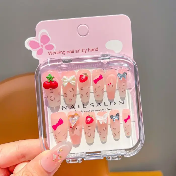 Ongles à presser détachables pour enfants